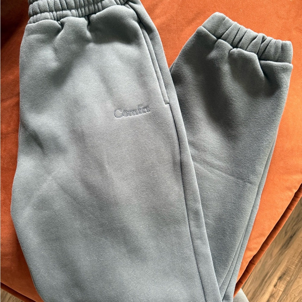 Comfrt sweatpants in gray